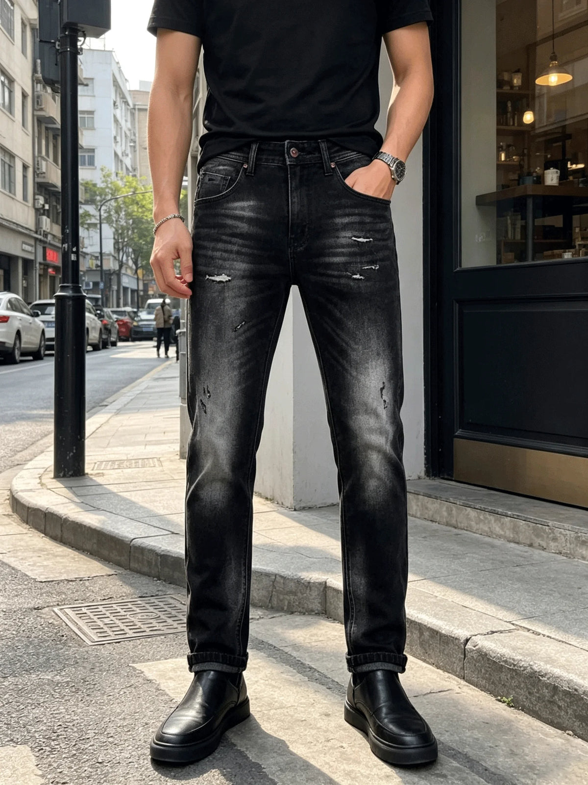 Jean Noir Dégradé Coupe Droite Homme – Effet Déchiré & Wash