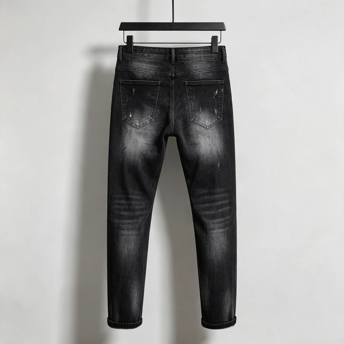 Jean Noir Dégradé Coupe Droite Homme – Effet Déchiré & Wash