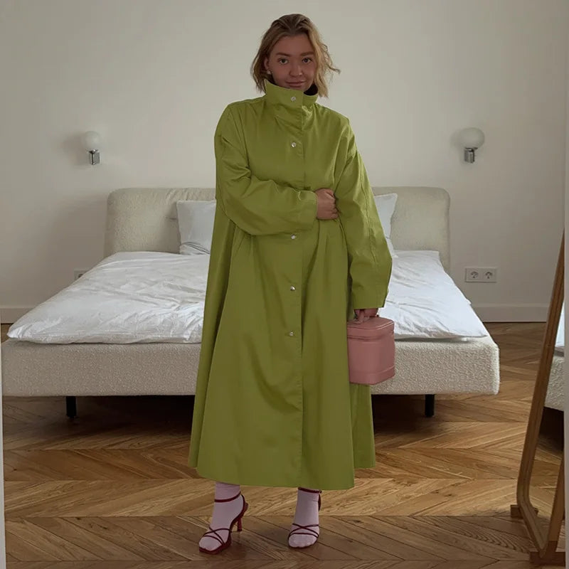 Trench Coat Femme Col Montant – Bouton Métal | Épaules Tombantes | Poches | Long | Casual | S-M-L