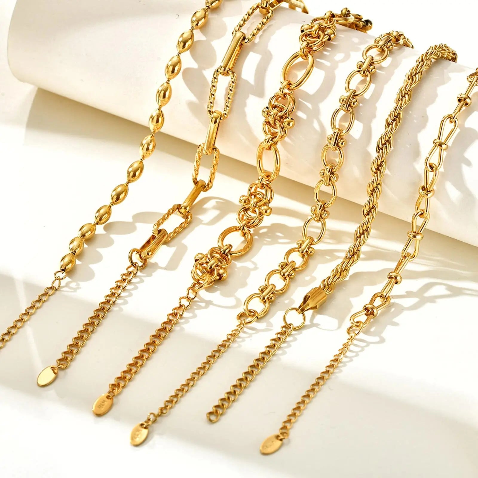 Bracelet Chaîne Acier Inoxydable Plaqué Or – Femme