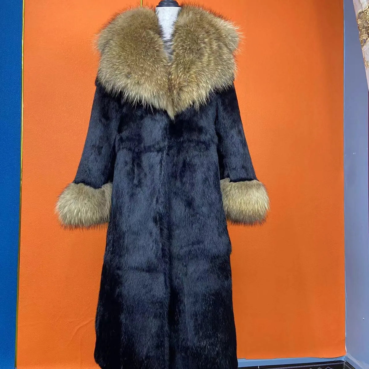 FURTJY – Manteau Femme Fourrure Naturelle de Lapin & Renard, Col Revers, Style Streetwear Chaud Hiver 2025