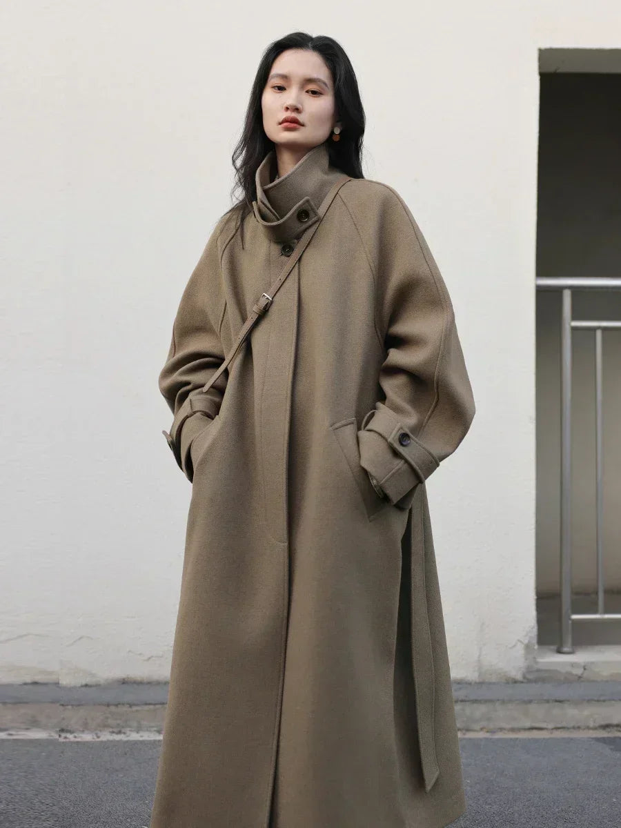 Long Manteau Trench en Laine Femme – Col Montant, Ceinture Lacets, Manches Raglan