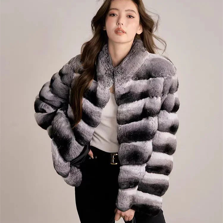 2026 The New Selling Faux Chinchilla Hair Short Coat Women A Variety Of Styles Optional Splicing Faux Totoro Fur Coat