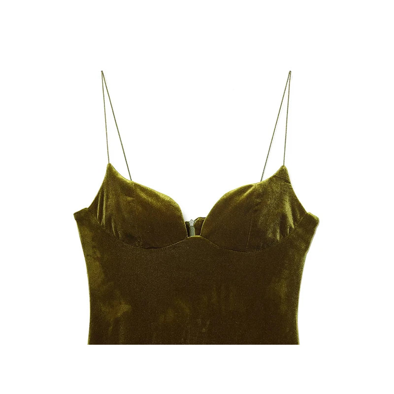 Robe Longue Velours Vert Bouteille – Dos Nu, Bretelles, Coupe A-Line Élégante
