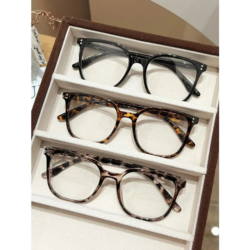 Lunettes de Soleil Carrées Style Rétro – Femme & Homme