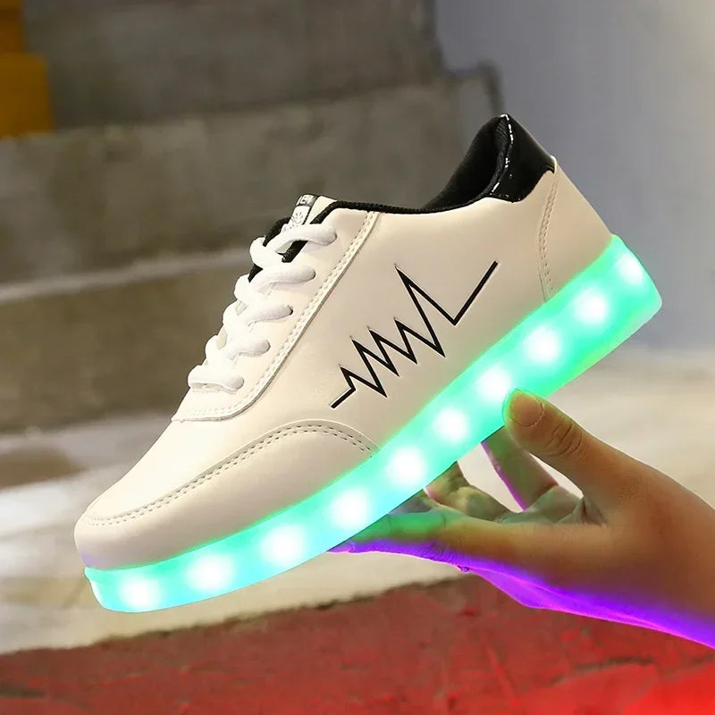 Baskets LED Lumineuses – Chaussures à Lacets Recharge USB Unisexe | Semelle Lumineuse