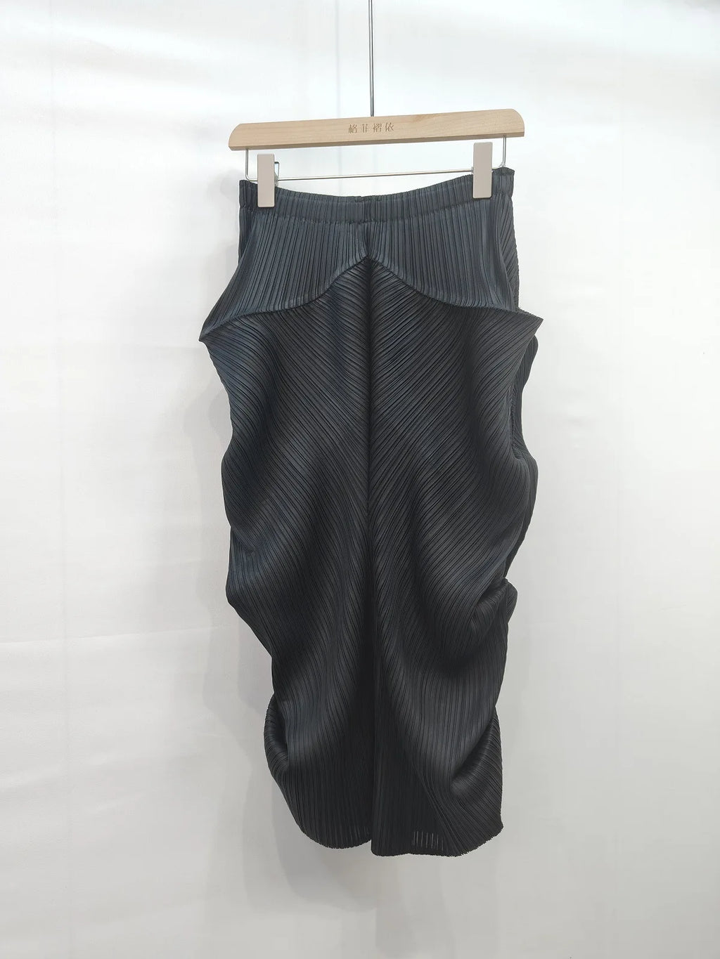 Jupe Plissée A-Line Femme – Taille Élastique, Coupe Ample & Irrégulière