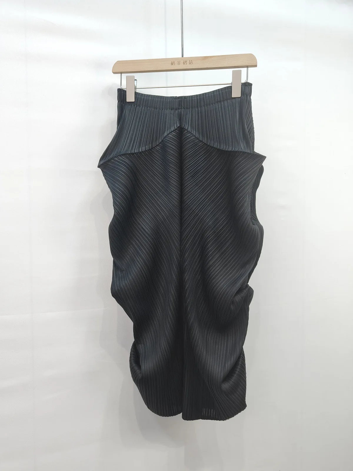 Jupe Plissée A-Line Femme – Taille Élastique, Coupe Ample & Irrégulière