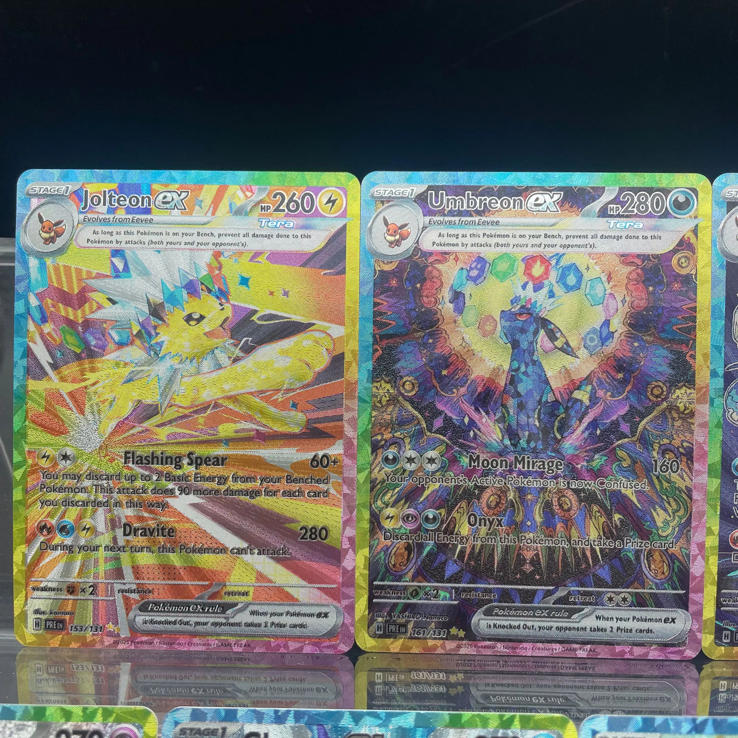 Cartes Pokémon PTCG Eeveelution SV8A – Set 9 Cartes de Collection (Version Anglaise)