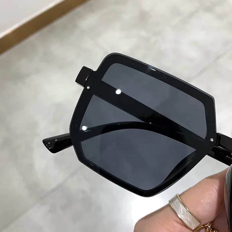 Lunettes de Soleil Vintage Grande Monture – Style Carré Rétro Mixte | RMM HHX0029