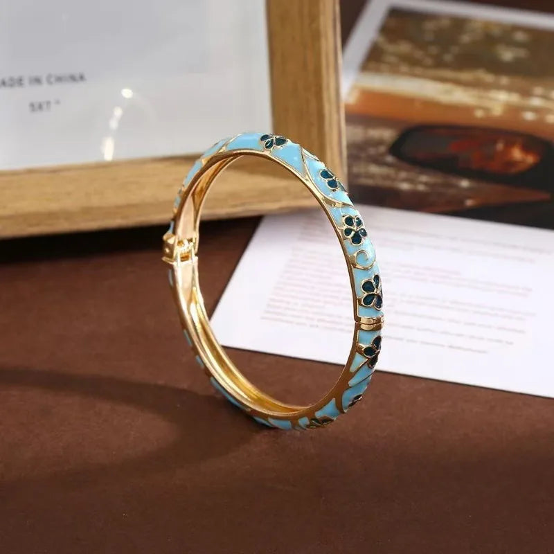 Bracelet Jonc Émail Floral Femme – Ouvert, Style Rétro Doré, Bijou Élégant