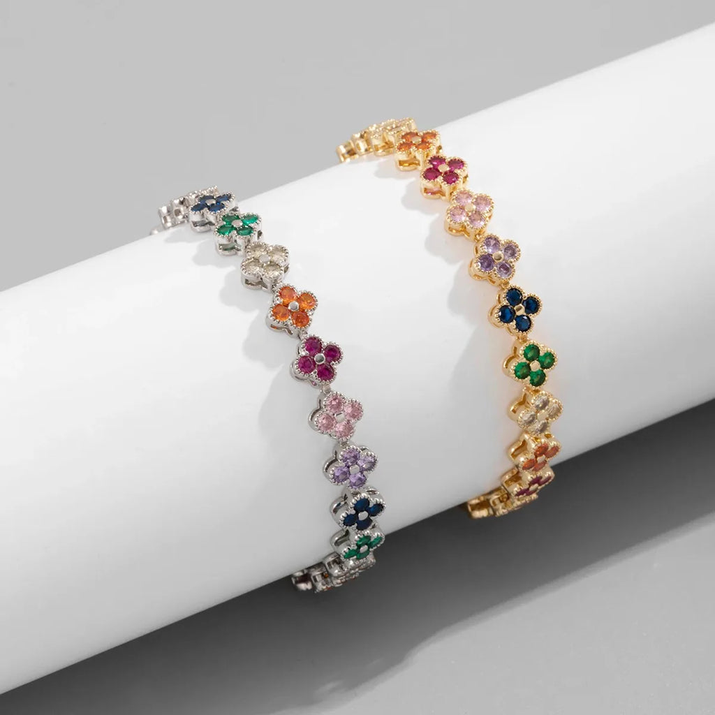 Bracelet Femme Fleur Porte-Bonheur Zircon – Style Chic & Élégant