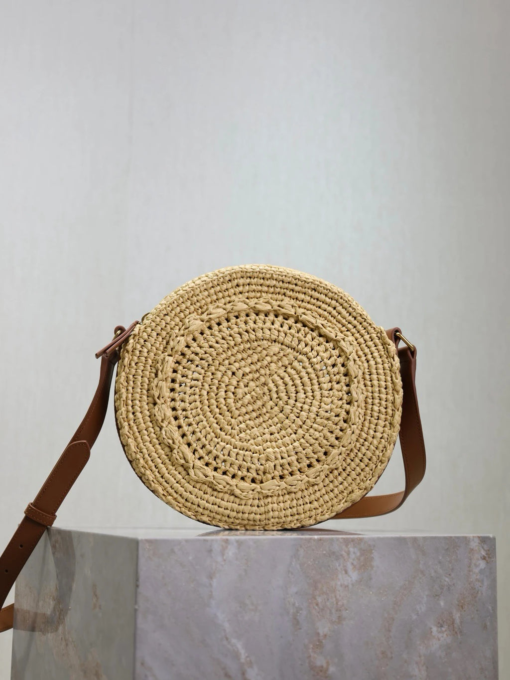 Sac Rond Artisanal en Paille – Sac À Main & Bandoulière Femme