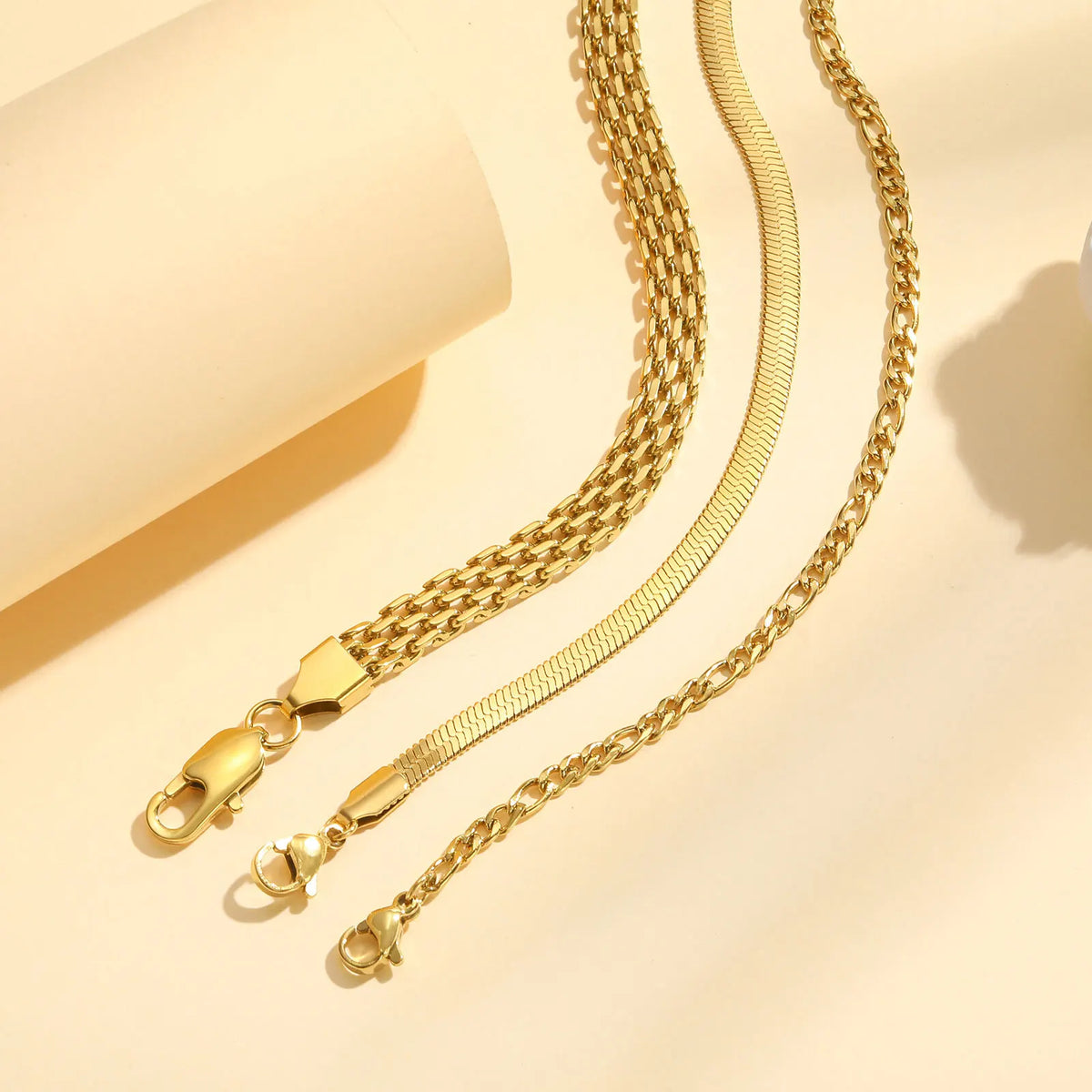 Women's Waterproof Stainless Steel Chain Bracelet - Gold Plated