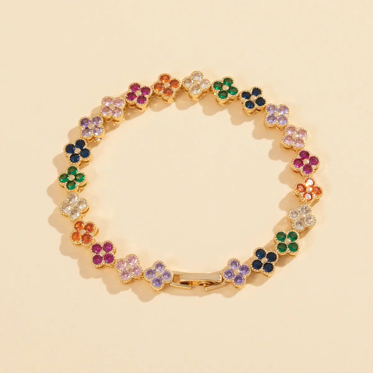 Bracelet Femme Fleur Porte-Bonheur Zircon – Style Chic & Élégant