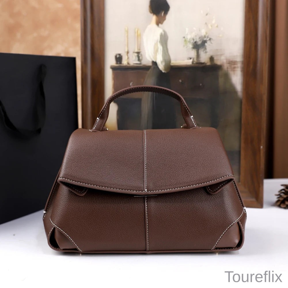 2026 New Retro Simple Handbag Versatile and Elegant Solid Color Shoulder Crossbody Bag Handbag Commuter