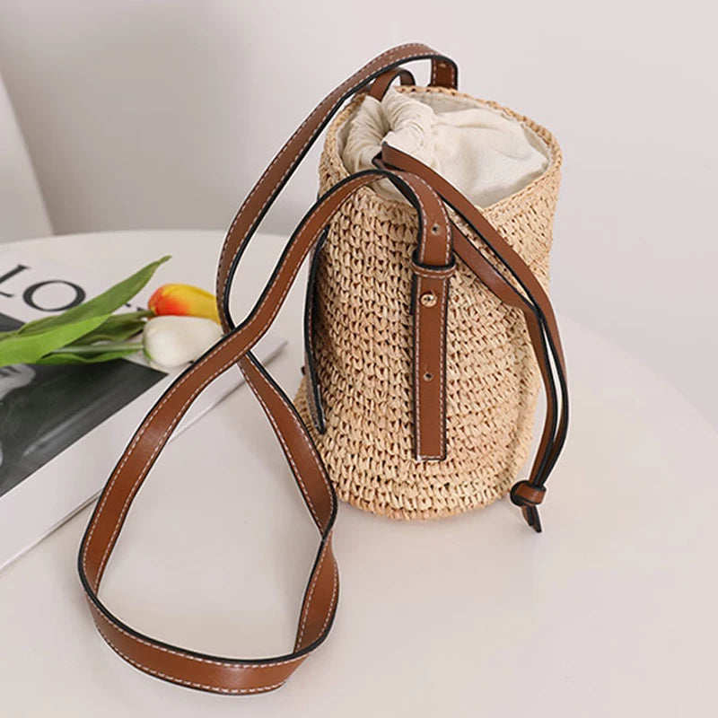Sac Seau Tressé en Raphia – Bandoulière Boho Femme