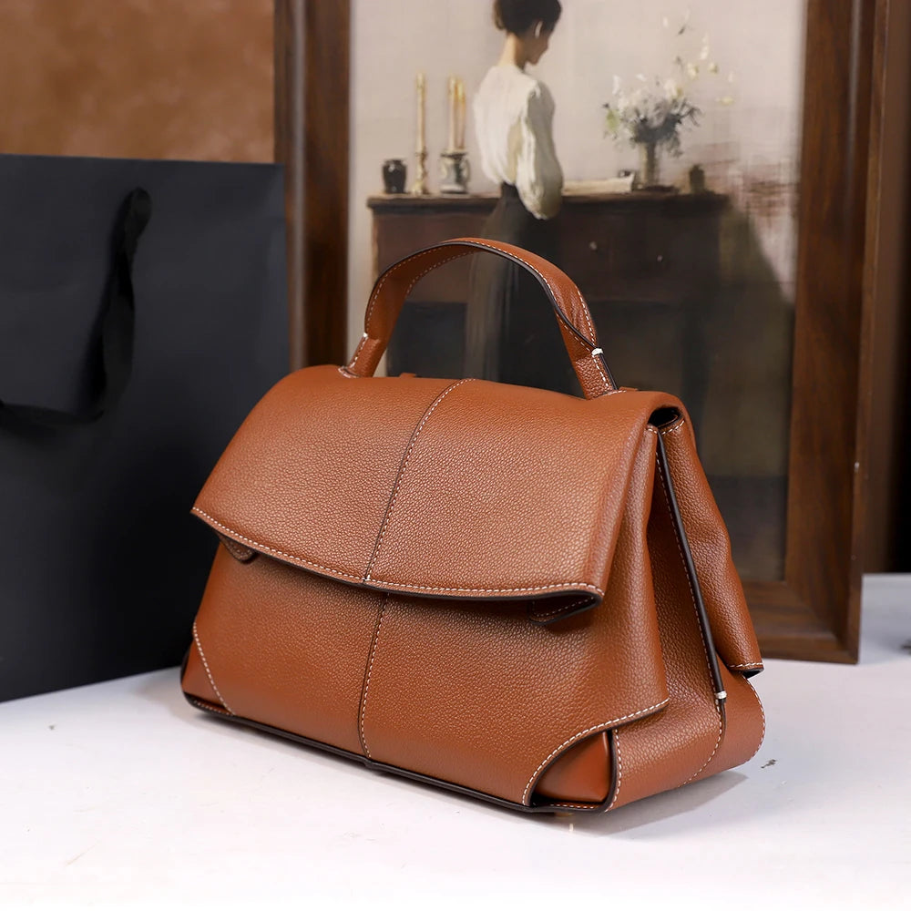 2026 New Retro Simple Handbag Versatile and Elegant Solid Color Shoulder Crossbody Bag Handbag Commuter