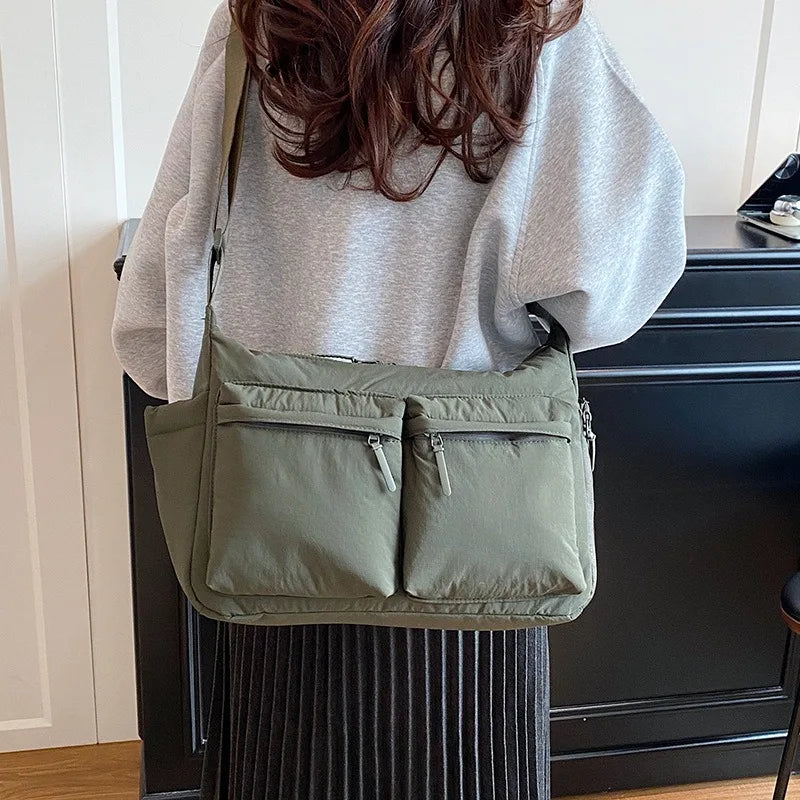Sac Bandoulière Femme en Toile Style Boston Rétro – Grande Capacité, Pendentif Grenouille Optionnel