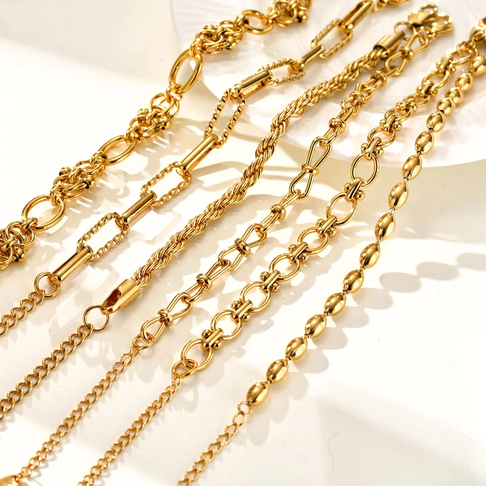 Bracelet Chaîne Acier Inoxydable Plaqué Or – Femme