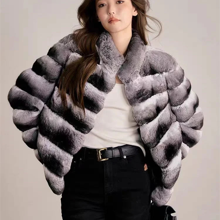 2026 The New Selling Faux Chinchilla Hair Short Coat Women A Variety Of Styles Optional Splicing Faux Totoro Fur Coat