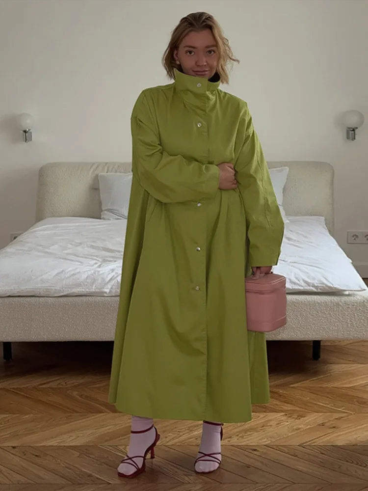 Trench Coat Femme Col Montant – Bouton Métal | Épaules Tombantes | Poches | Long | Casual | S-M-L