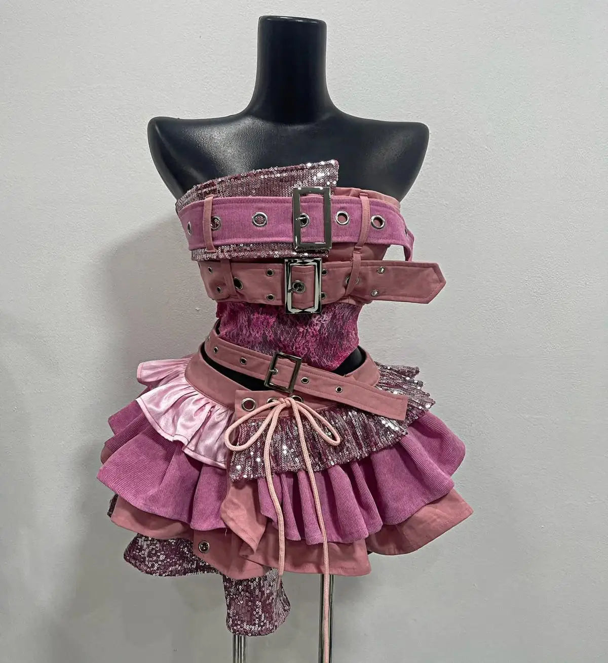 Ensemble 2 Pièces Femme Y2K Gothique – Top Bustier Sans Bretelles & Mini Jupe À Volants Taille Haute