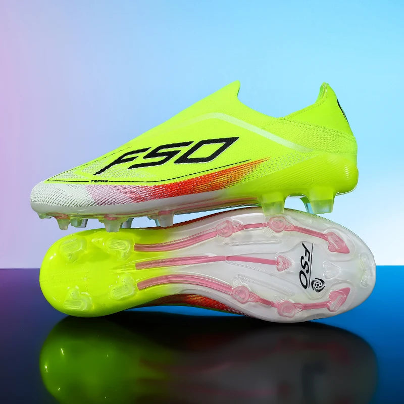 Chaussures de Football Homme – Crampons Professionnels Terrain Gazon & Futsal
