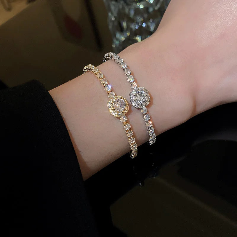 Bracelet Femme Zircon Carré Plaqué Or 18K – Réglable & Strass