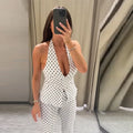 Retro Modern Polka Dot Set Neckholder-Top mit tiefem V-Ausschnitt Ausgestellte Hose Damen Party Zeitloser Chic Weibliche Klassische Stilvolle Outfits