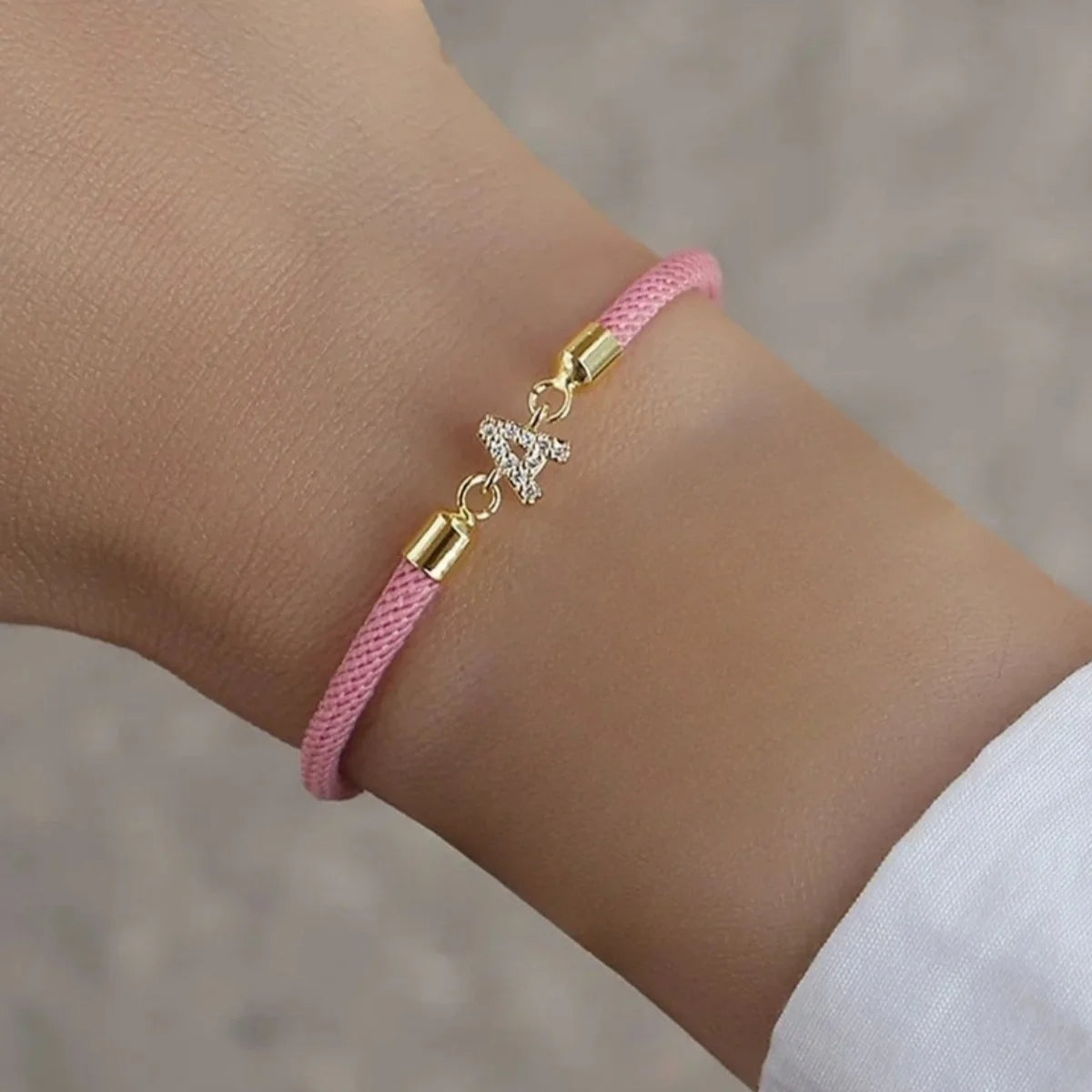 Bracelet Charm Cœur Initiale Lettre A-Z pour Femme – Chaîne Corde Classique, Bijou