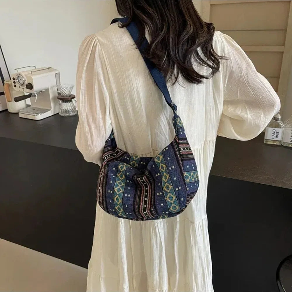 Fashion Tribal Style Shoulder Bag Striped Pattern Large Capacity Crossbody Bag Canvas Zipper Closure Messenger bag Ladies
