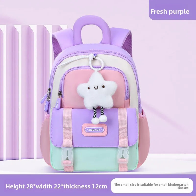 New Lightweight Waterproof Cartoon Backpack for Kindergarten Boys Girls Elementary School Students Cute Anti-Splash Design