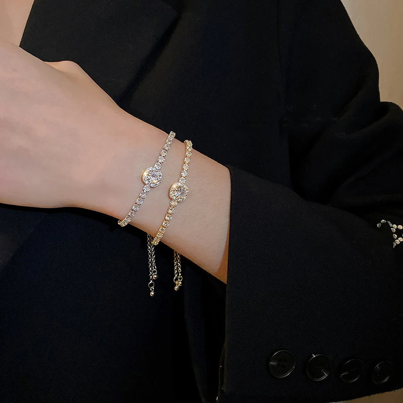 Bracelet Femme Zircon Carré Plaqué Or 18K – Réglable & Strass
